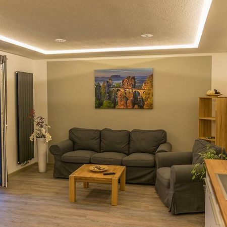 Ferienwohnung "Turmblick" Rathmannsdorf Экстерьер фото
