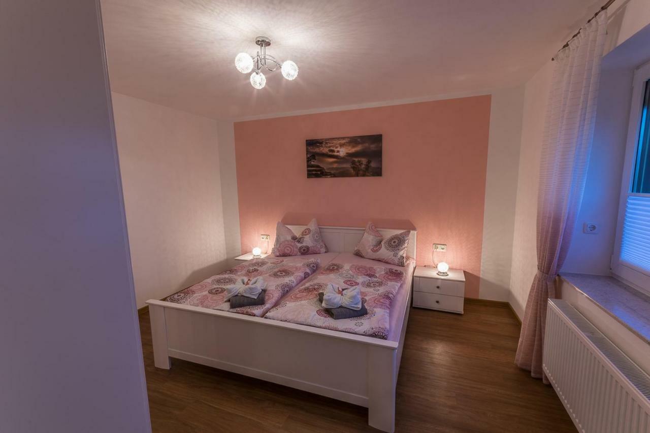Ferienwohnung "Turmblick" Rathmannsdorf Экстерьер фото